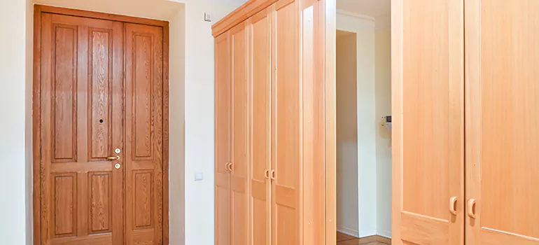 Glass Closet Door Repair in Navarre, FL